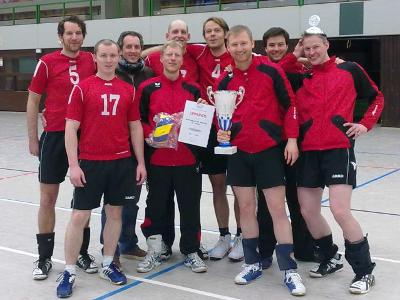 Mannschaftsfoto Pokalsieg 3. Herren - Saison 2010/11 (Bezirksliga)